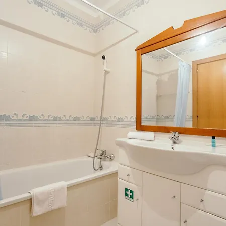 22- Great Location In Baleal!