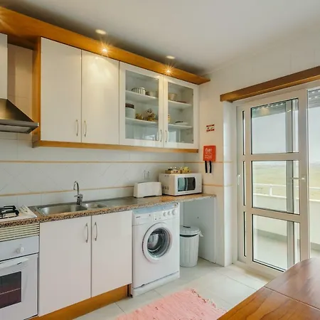 22- Great Location In Baleal! Peniche